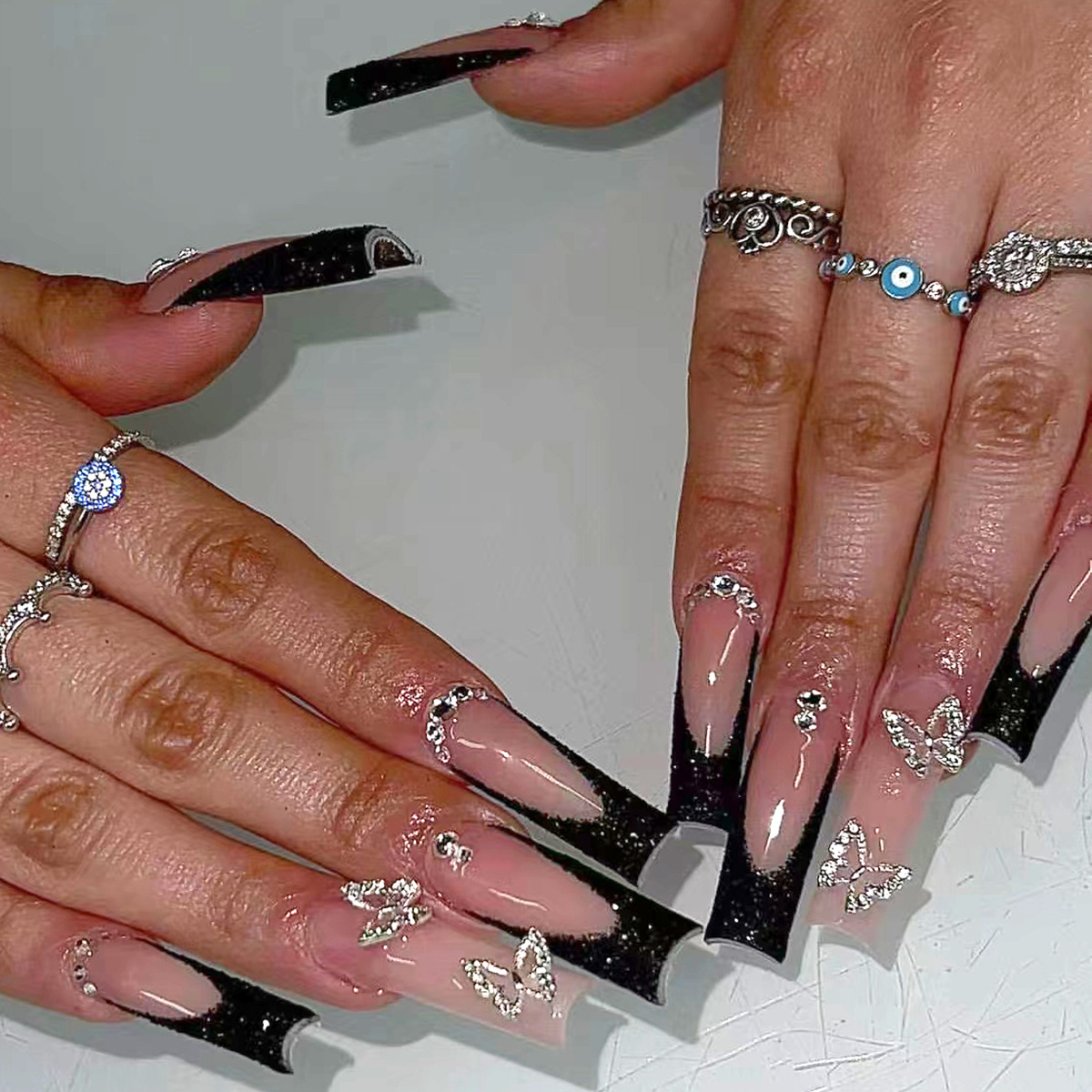 Nail Art Quirky - 24 Adet Siyah Fransız Takma Tırnak