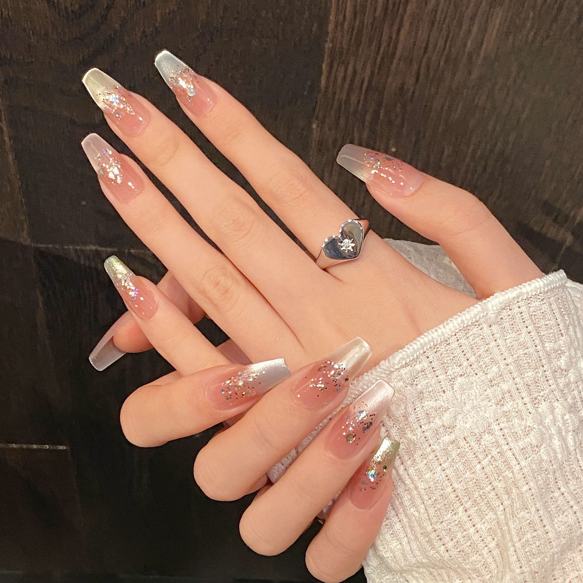 El Yapımı Çivilere Basın Gökku - Nail Art Fake incelemesi ve fiyatı
