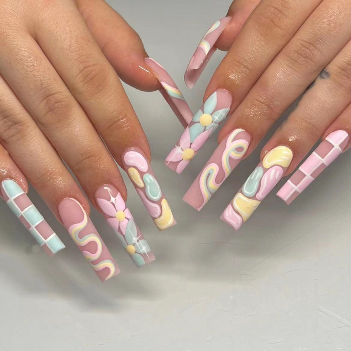 24 Adet Siyah Fransız Takma Tı - Nail Art Quirky incelemesi ve fiyatı